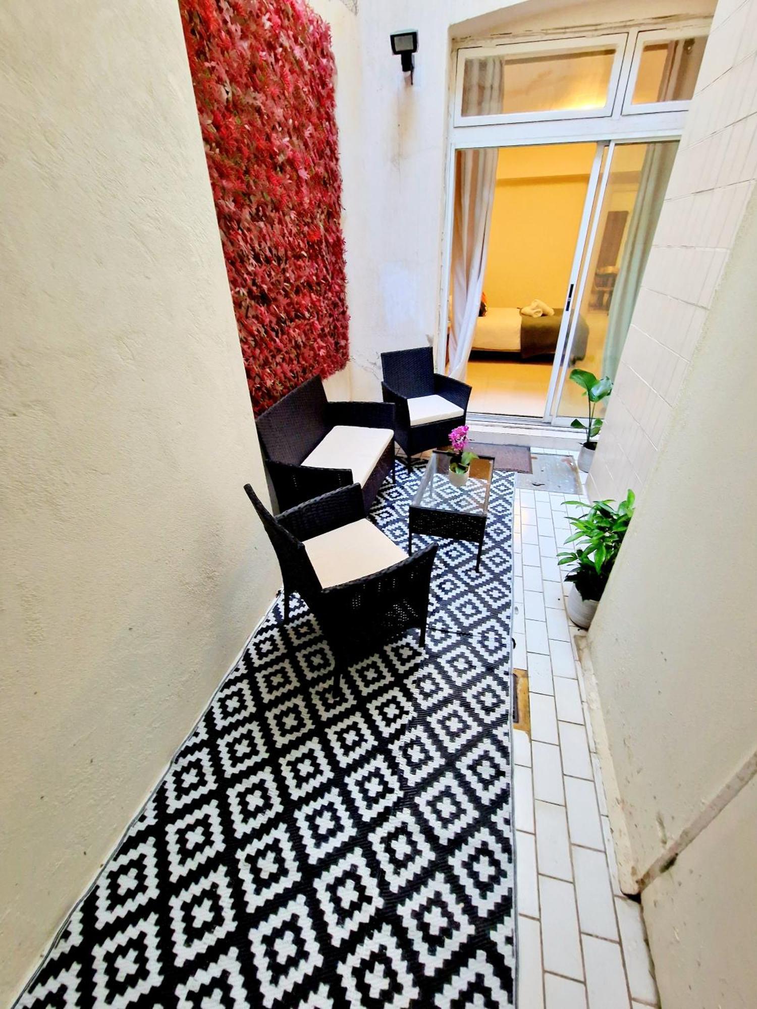 Modern Hyde Park Home With Private Entrance & Private Back Patio Near Bayswater & Paddington Stations London Exteriör bild
