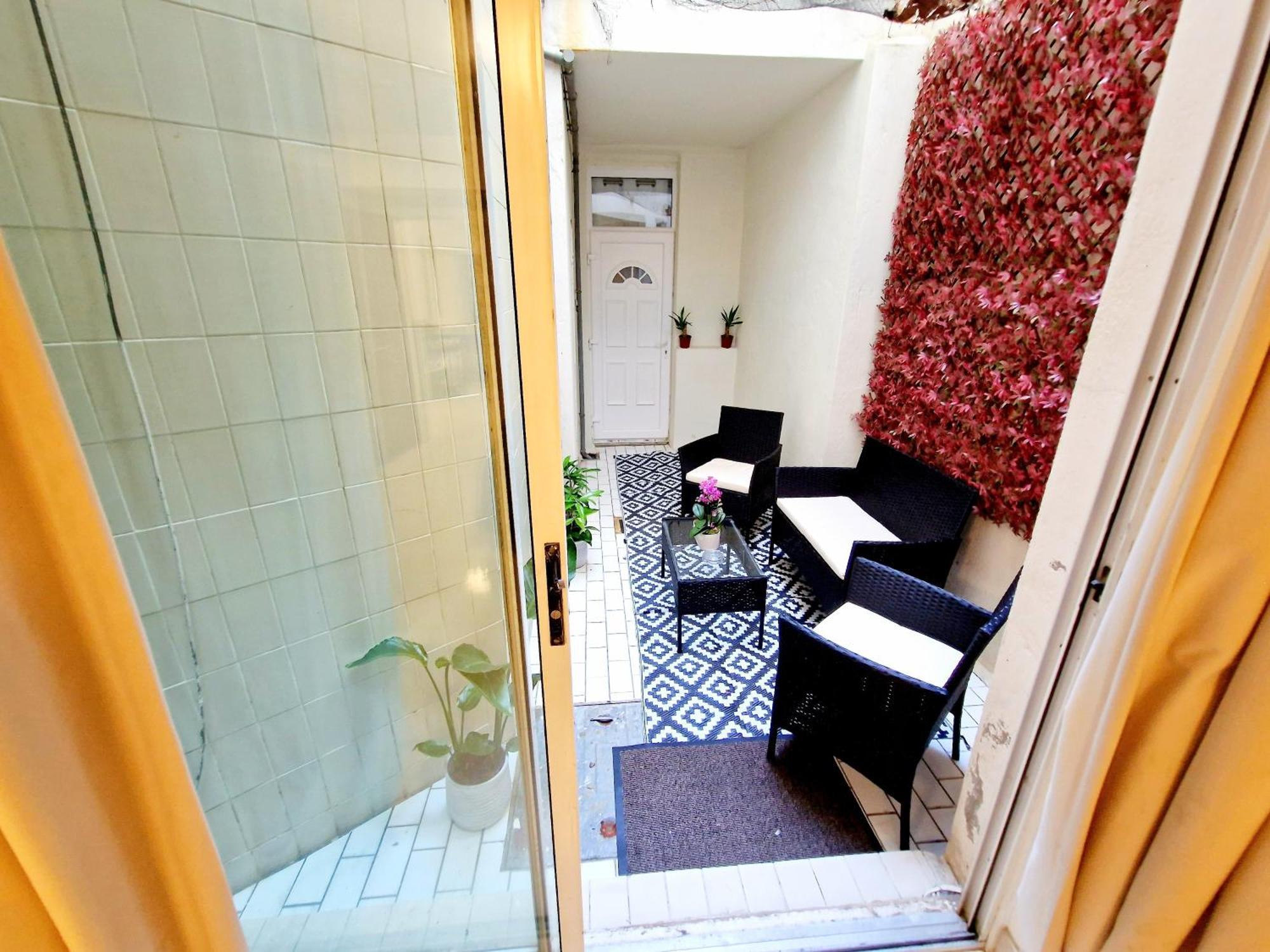 Modern Hyde Park Home With Private Entrance & Private Back Patio Near Bayswater & Paddington Stations London Exteriör bild